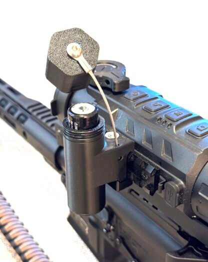 18650 and CR123A Picatinny Mounted Battery Case Holder. Great for Night Hunters! - Image 3